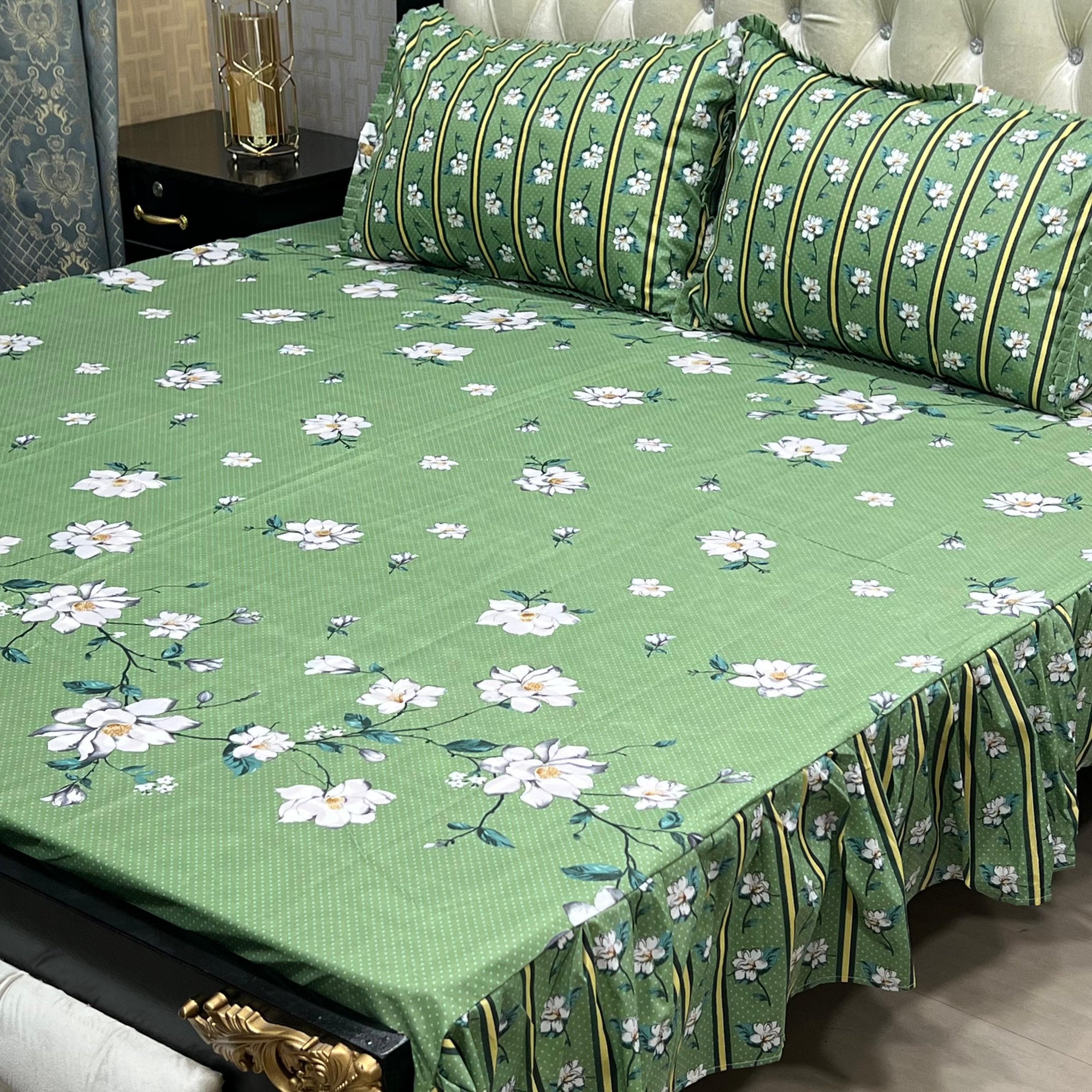 3 pc stitched 2 sided frill bedsheets. FABRIC High cotton Salonica 1 King size bedsheet Size:- 93"*95" inches pillow cases 2 sided frill Size:- 19"*29" inches